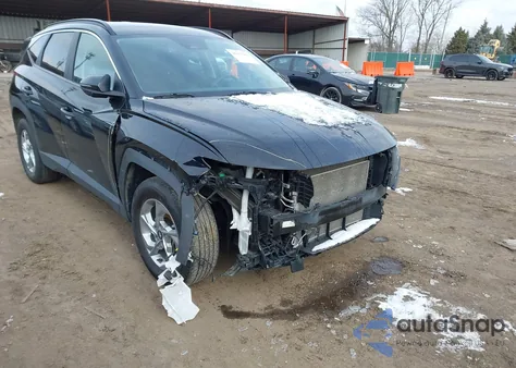 2022 Hyundai Tucson Sel z USA, uszkodzony, nr VIN 5NMJBCAE3NH071274